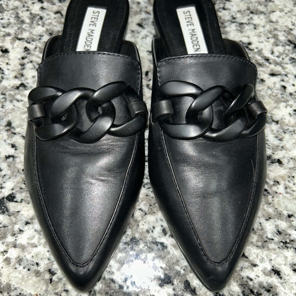 Steve Madden Fleur Black Chain Pointed Toe Mule - image 2